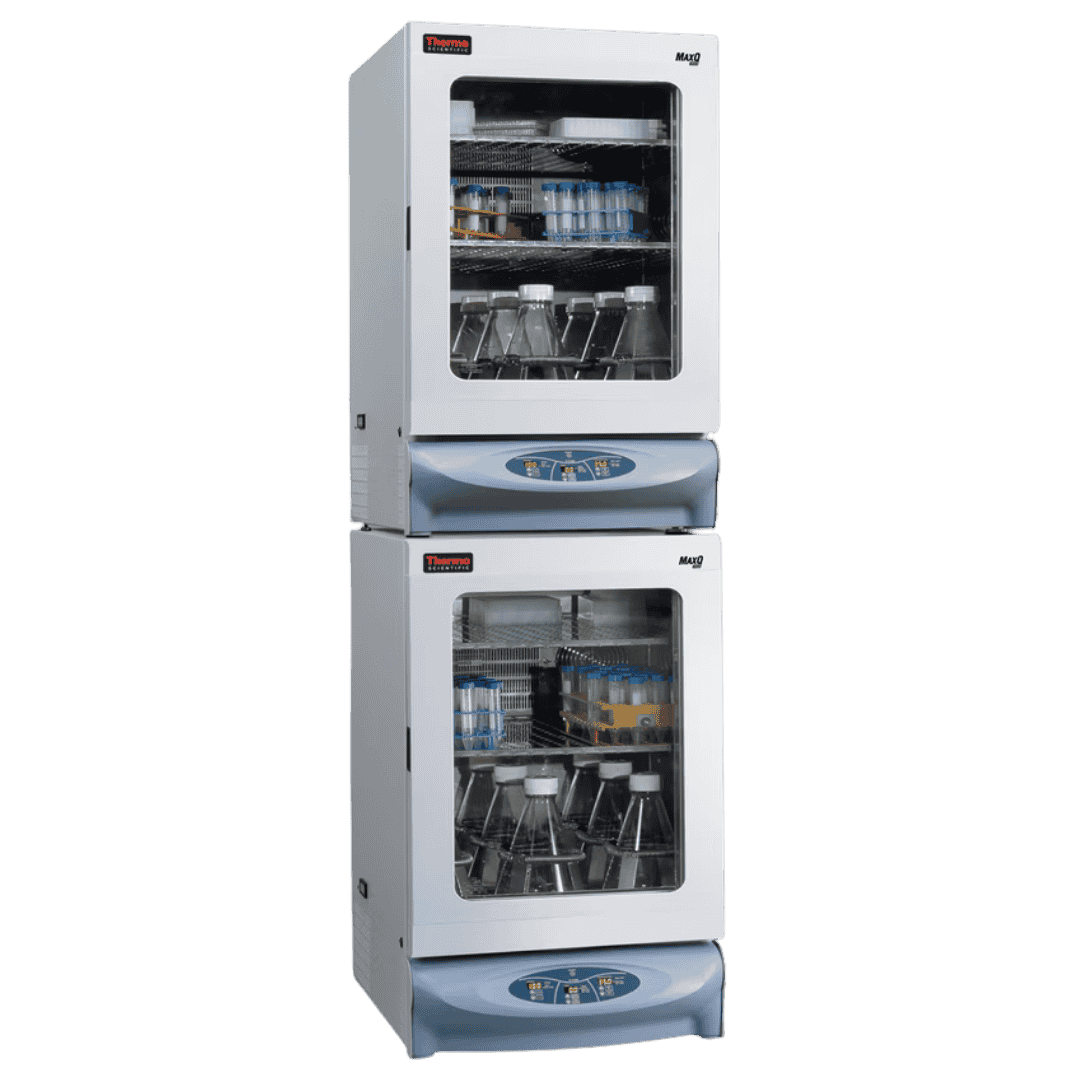 Thermo Scientific MaxQ 6000 incubated refrigerated shaker in gestapelde configuratie voor schudincubatie